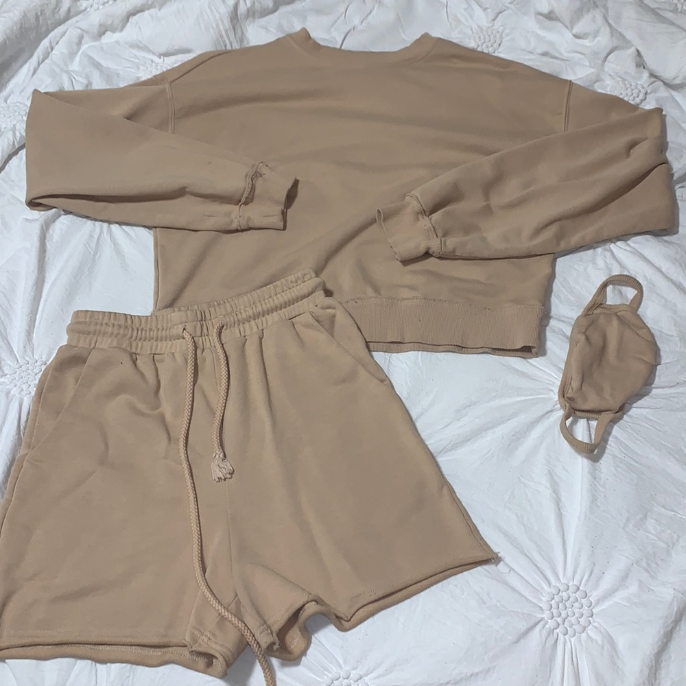 Tan 3 piece set